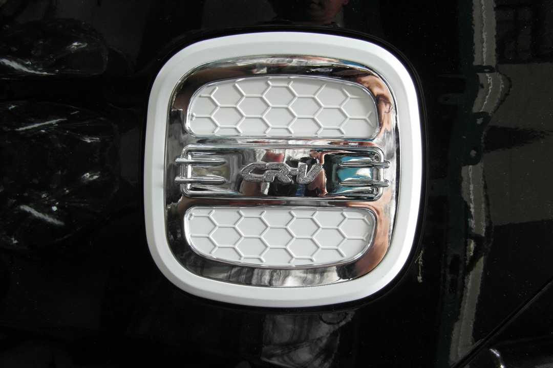 jual tank cover tutup bensin luxury white grand all new jual tank cover tutup bensin luxury white grand all new